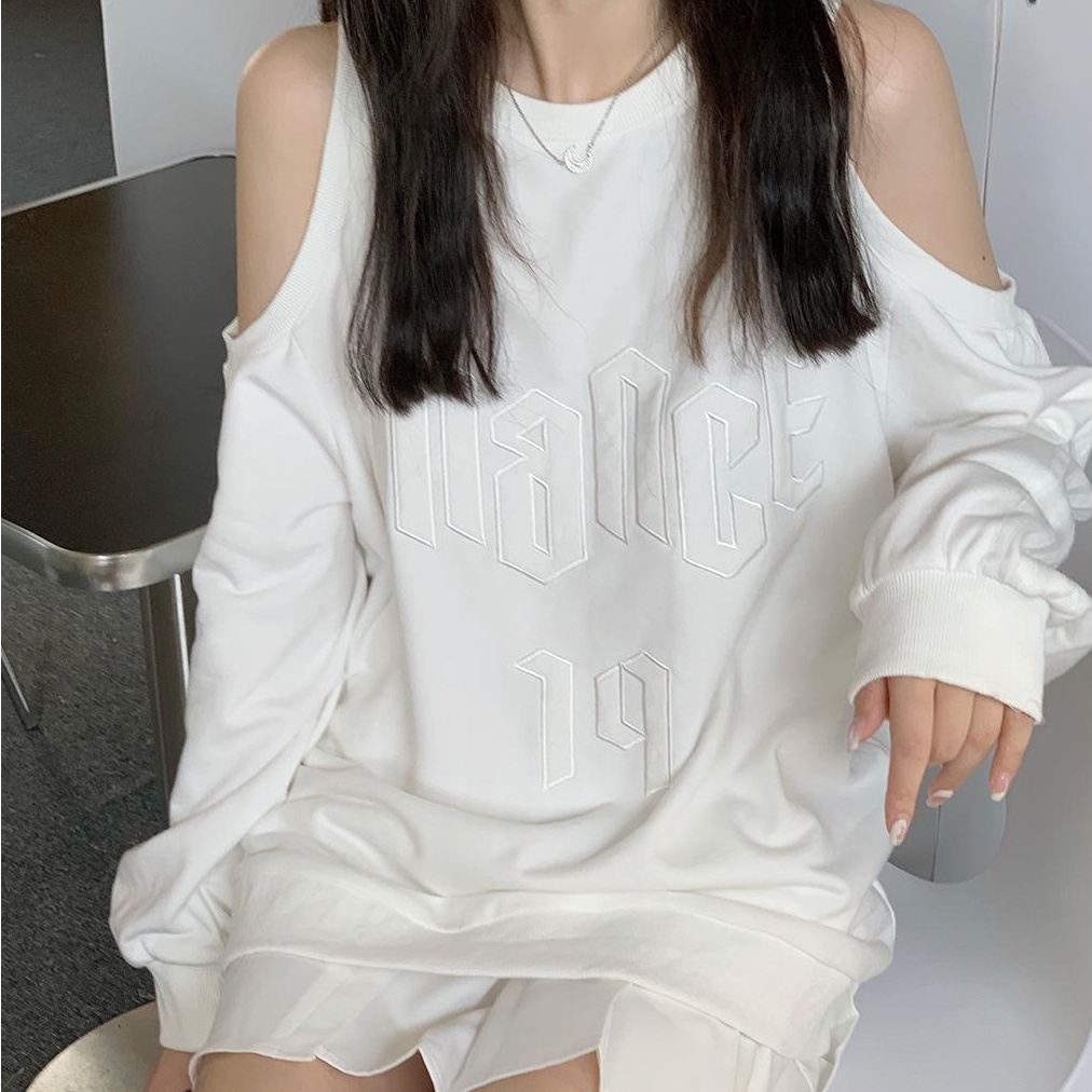 Áo hoodie trễ vai tay dài màu trắng thiết kế độc đáo phong cách Hàn Quốc