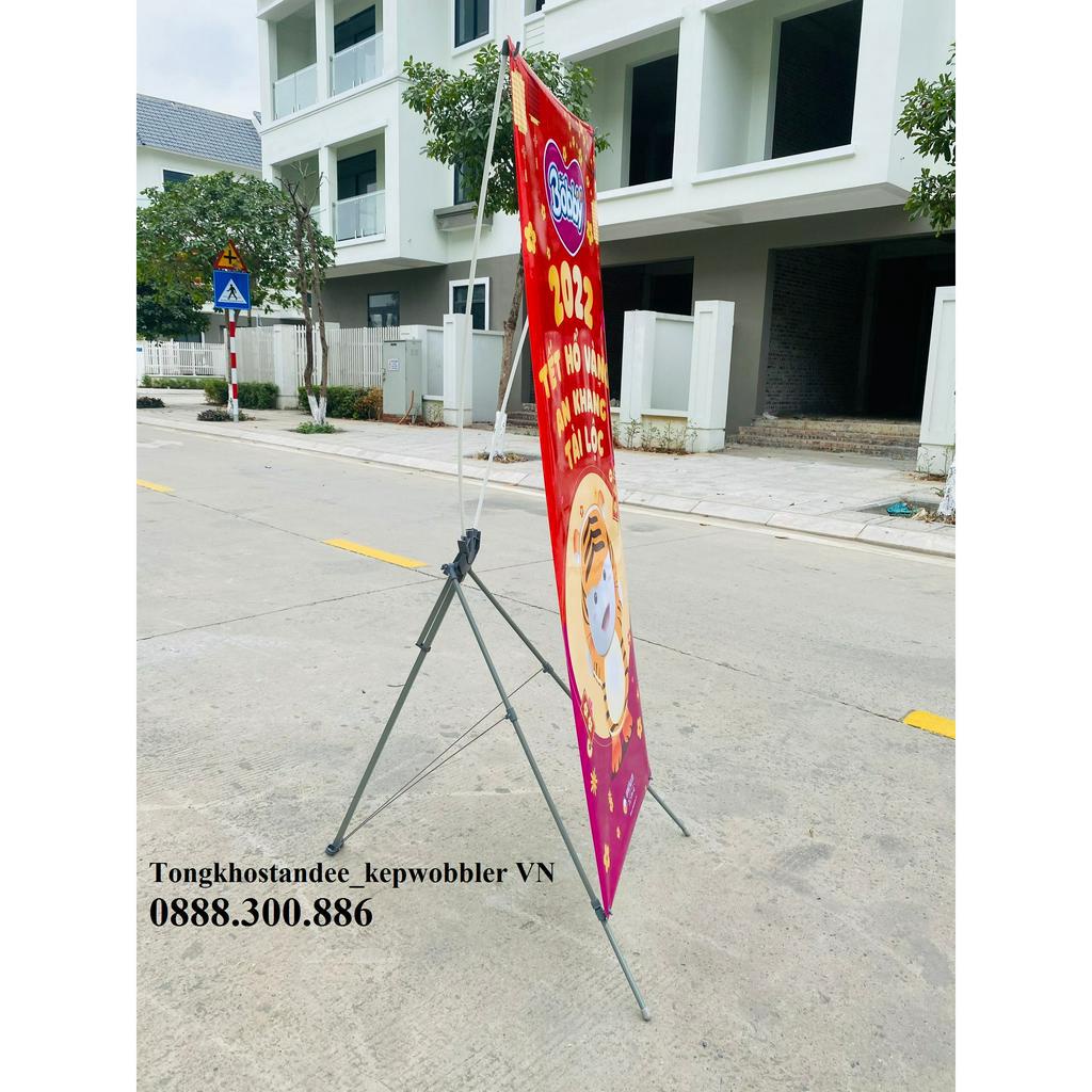 Giá treo hình ảnh chữ chân X cường lực cao cấp, Standee X cường lực 2 kích thước, giá treo hình ảnh quảng cáo nhập khẩu