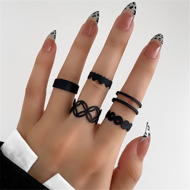 Bộ Nhẫn Hình Trái Tim/ Bươm Bướm/ Chữ Thập Màu Đen Phong Cách Cổ Điển Thời Trang Cho Nữ