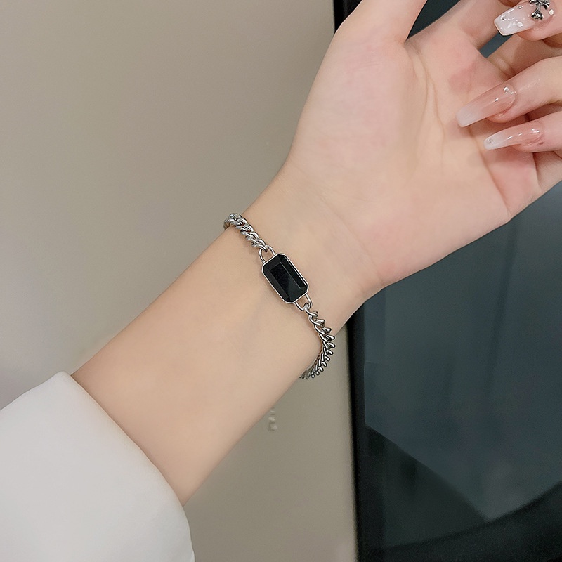 Vòng Tay Đính Đá Phong Cách hip hop Sang Trọng