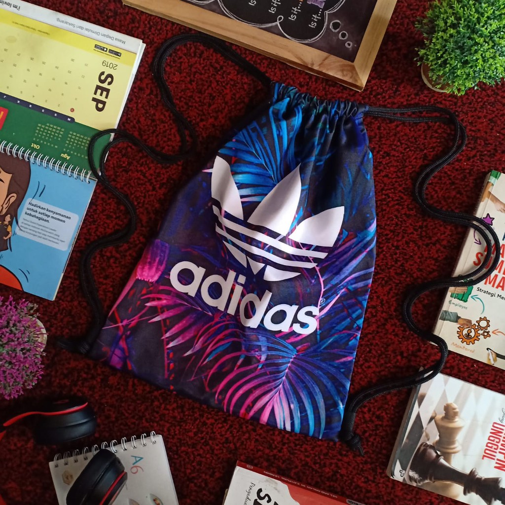 Túi Dây Rút Adidas Họa Tiết Lá Xanh