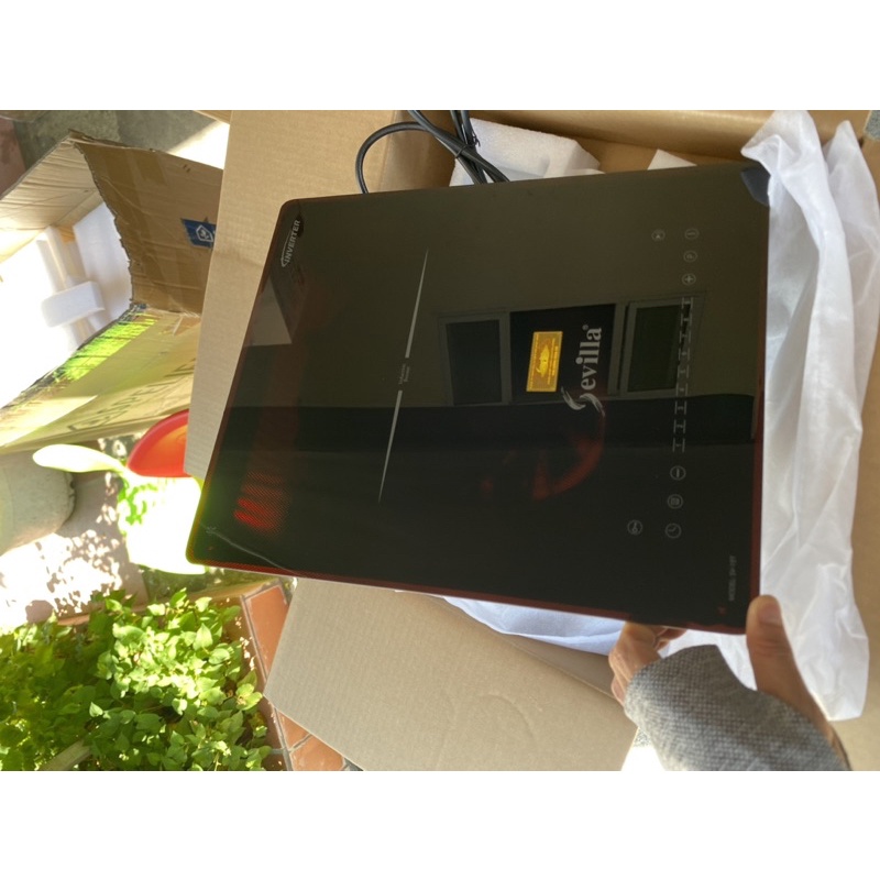 Bếp từ Đơn Âm SEVILLA SV-15T  công nghệ Inverter tiết kiệm điện, nhiều tính năng. Bảo hành chính hãng
