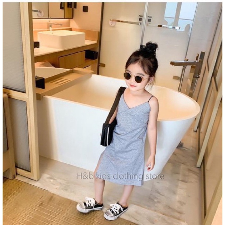 [VÁY BÉ GÁI] Váy xám 2 dây xẻ tà cho bé gái