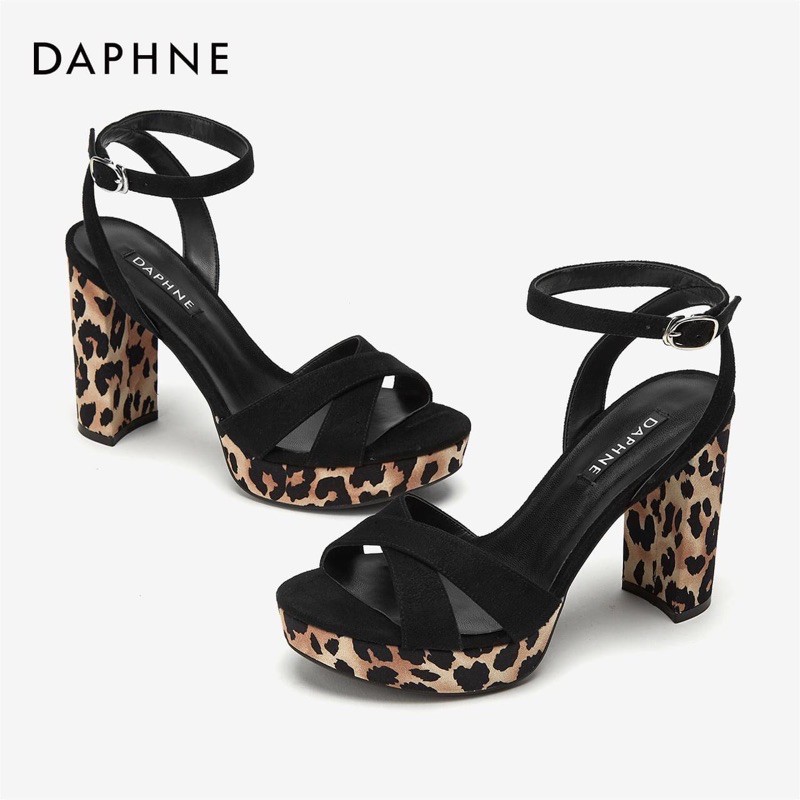 Giầy đúp Daphne