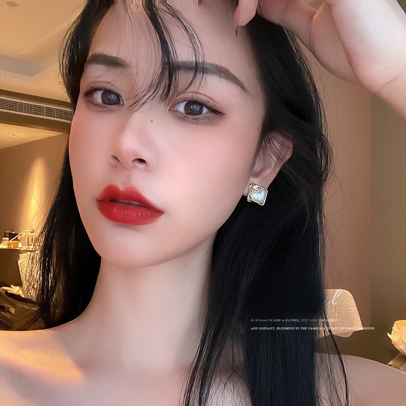 Bông tai Bell Mew tim vuông đáng yêu, sang trọng BT268