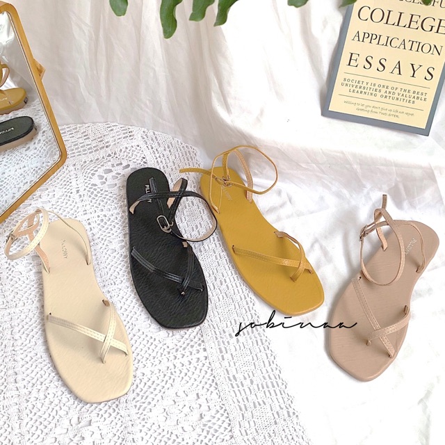 Giày Sandal C55 xỏ ngón mảnh siêu xinh