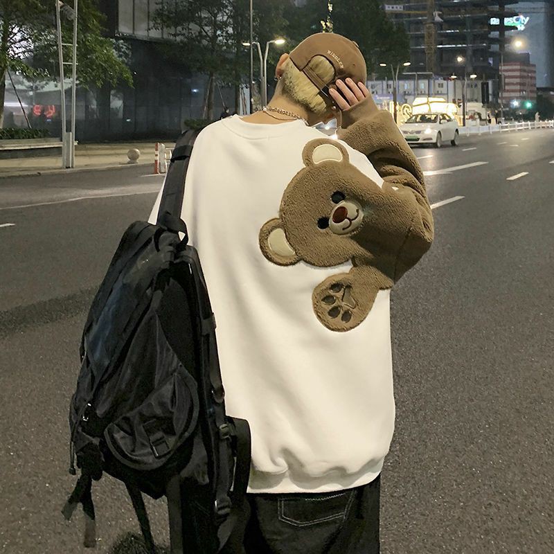 Áo sweater gấu ôm nguyên con