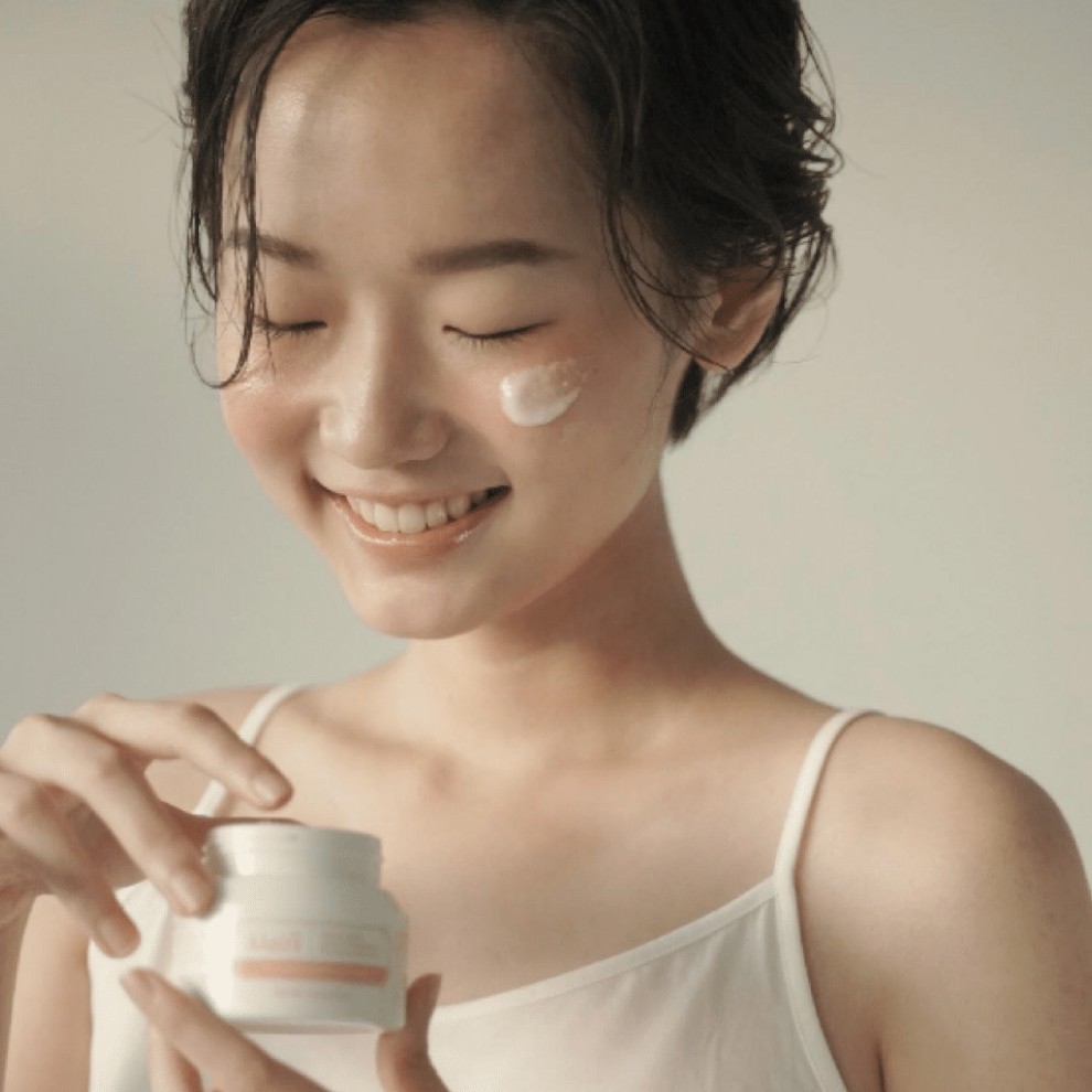 Mặt Nạ Loại Bỏ Tế Bào Chết Klairs Youthful Glow Sugar Mask chiết xuất bưởi 110g