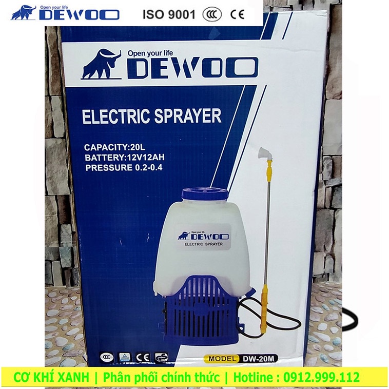 Bình phun thuốc sâu bằng điện 2 củ bơm, bình bơm Dewoo 20M