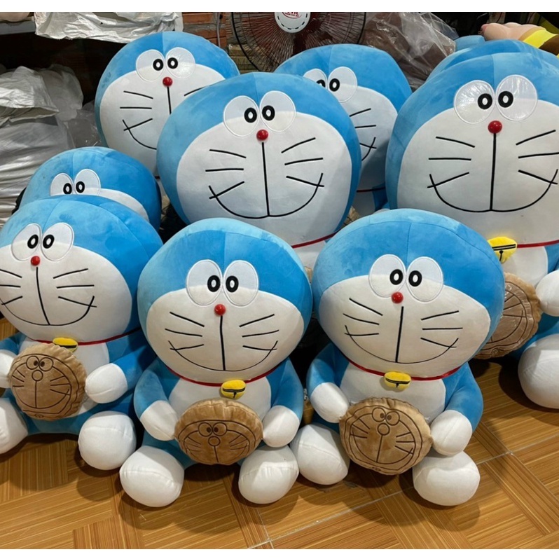 Gấu Bông Doraemon Ôm Bánh Rán SALOME, Thú Nhồi Bông Mèo Máy Cao Cấp