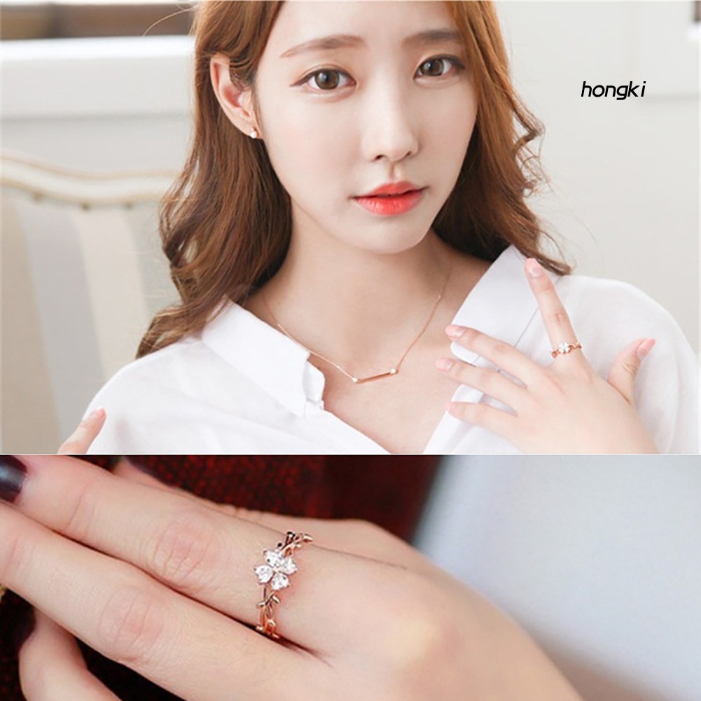 Nhẫn hình hoa đính đá zircon lấp lánh cho nữ