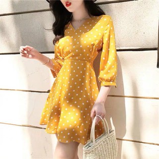 Váy mùa hè phiên bản Hàn Quốc mới của váy ngắn cổ tích mỏng váy đi biển điểm sóng váy búp bê Một chiếc váy chữ