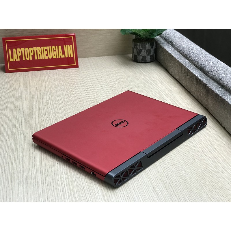 Dell inspiron N7466: i5 6300H,8Gb,SSD128G+HDD500Gb,GTX950,14.0FHD