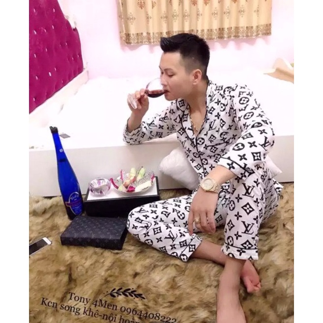 Bộ ngủ pijama nam LV trắng tay dài quần dài form rộng chất kate thái siêu chất - Đồ ngủ nam