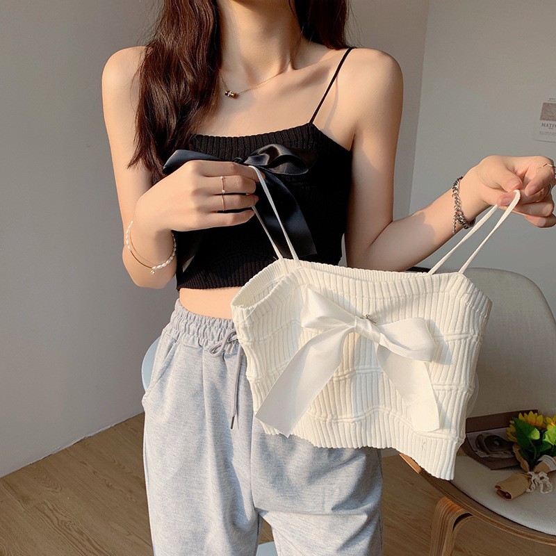 Áo croptop hai dây nơ ngực