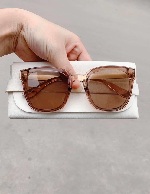 Kính Mát Nam Nữ Cao Cấp Unisex Chuẩn. Kính sẽ bảo vệ mắt dưới ánh sáng mặt trời Uv 400 | BigBuy360 - bigbuy360.vn