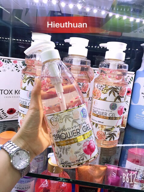 Sữa tắm thơm mịn trắng da cánh hoa Jojoba Newmoon