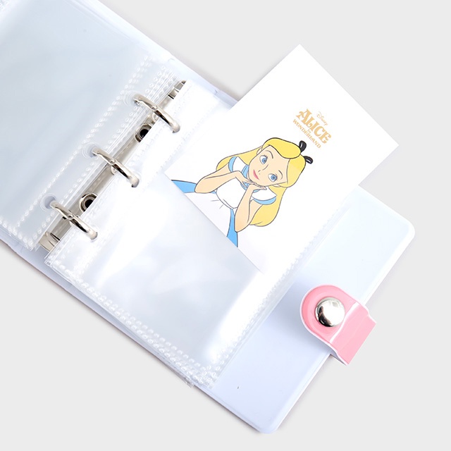 DAISO Collect Book  Sách sưu tầm ảnh 3 lỗ hình nhân vật Disney Alice  màu đen/hồng