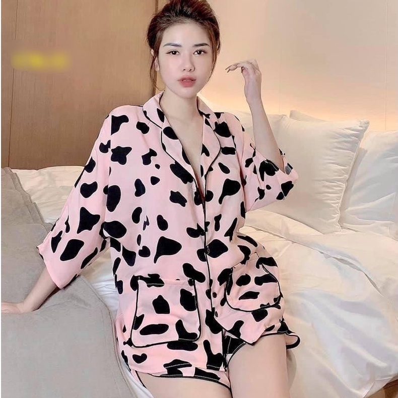 Pijama - Bộ Lụa Áo Cộc Quần Đùi Chất Liệu SaTin Cánh Dơi Form Dưới 60kg | BigBuy360 - bigbuy360.vn