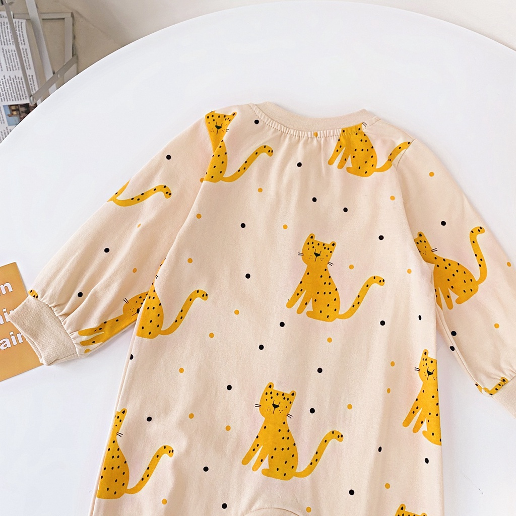 Áo liền quần Sanlutoz cotton tay dài họa tiết hoạt hình dễ thương cho bé sơ sinh