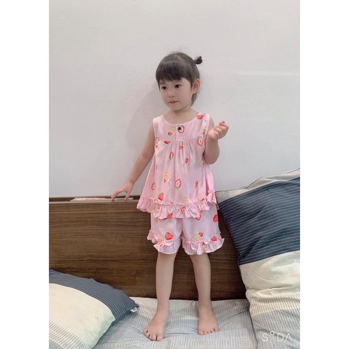 Bộ lanh bé gái may bèo điệu đà - BLB