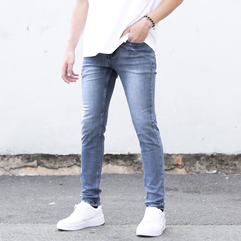 Quần Skinny Jeans Nam-Màu Xanh Đậm-Kiểu Trơn-Chất Liệu Cotton Co Giãn-Ống Đứng Dáng-Ống Ôm Chân Chuẩn Skinny | BigBuy360 - bigbuy360.vn