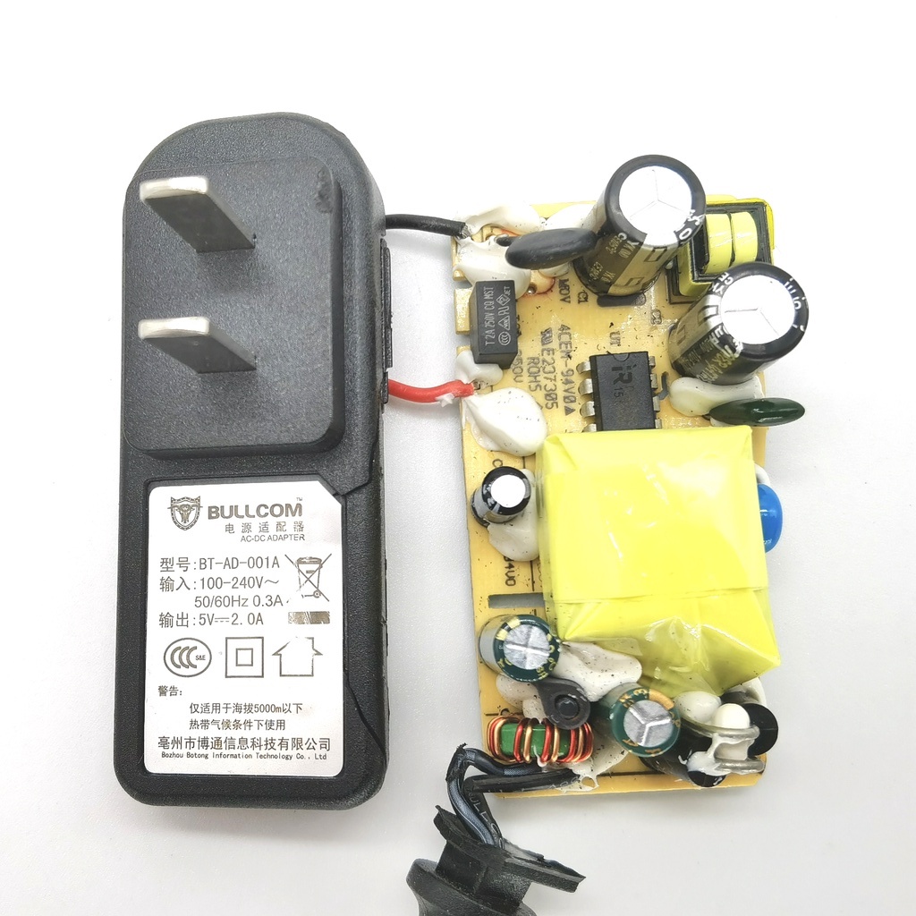 Nguồn 5V2A Bullcom chân nhỏ 3.5*1.5  chính hãng. Mới 100%.5V 2A. 5V-2A