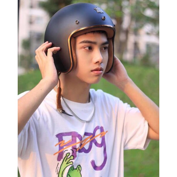 Mũ bảo hiểm Royal M20C đen nhám, nón trùm đầu đi phượt