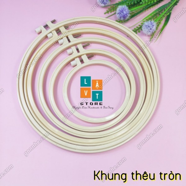 Khung thêu tròn giả tre bằng nhựa chắc chắn để đan, may vá... giá rẻ.