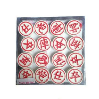 1 bộ cờ tướng nhựa bé