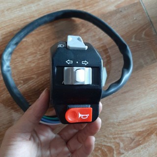 Cụm công tắc Xmen bên trái