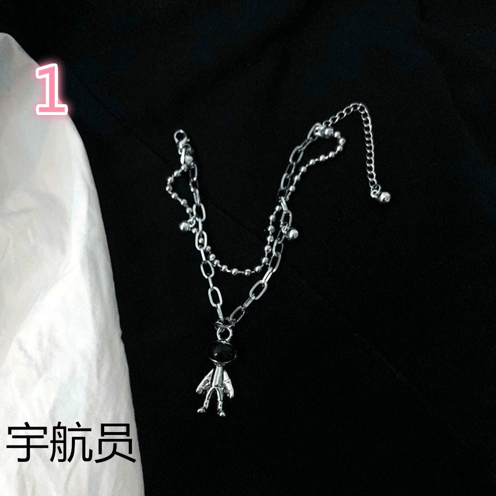 [Mã FAMAYFA giảm 10K đơn 50K] Vòng Tay Hai Lớp Mặt Hình Thỏ Nhà Du Hành Vũ Trụ Đơn Giản | BigBuy360 - bigbuy360.vn