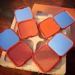 Phấn má hồng kiss beauty blusher