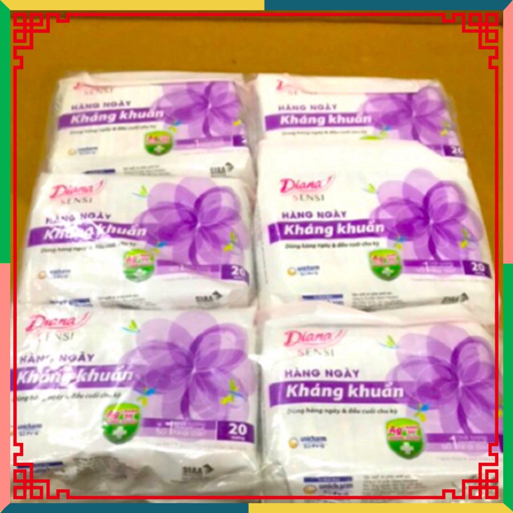 (HOT LIKE) Băng lau chùi trong ngày Diana Sensi diệt khuẩn Bịch 6 gói