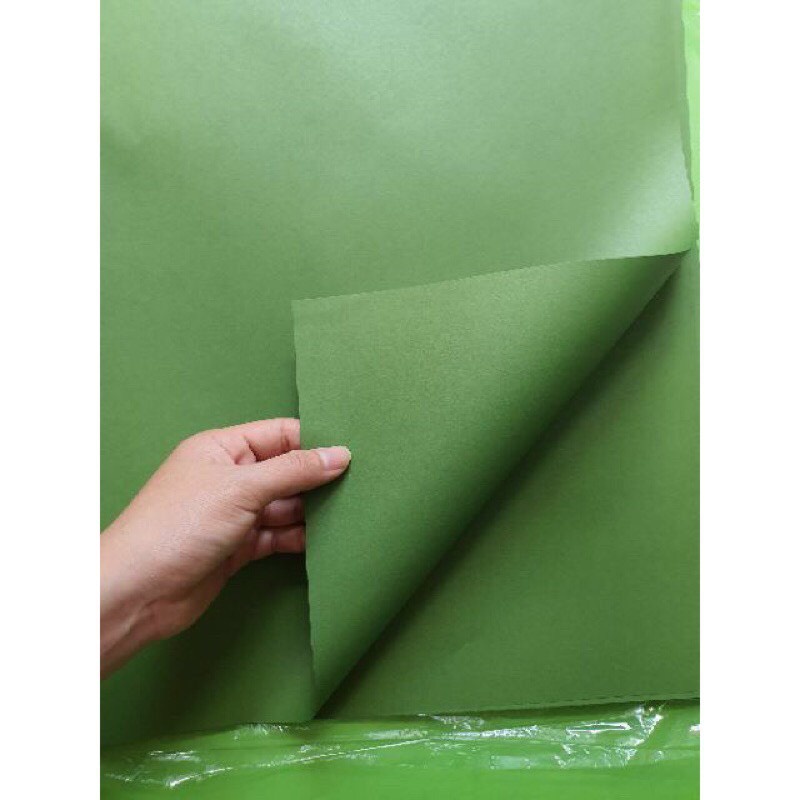 GIẤY MỸ THUẬT XANH,tờ 50x70cm, dùng cắt lá, đài hoa trang trí