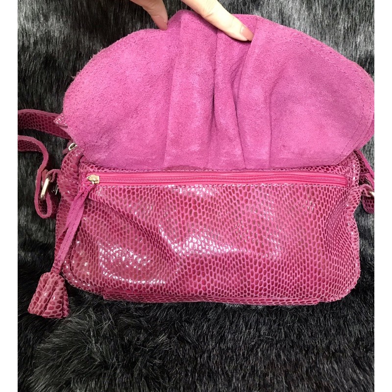 Túi kẹp nách da thật, đeo vai màu hồng