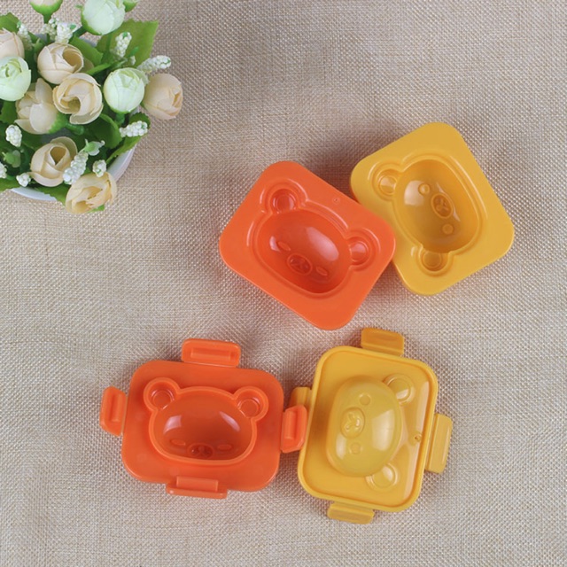 Set 2 khuôn ép cơm bento hình gấu Rilakkuma