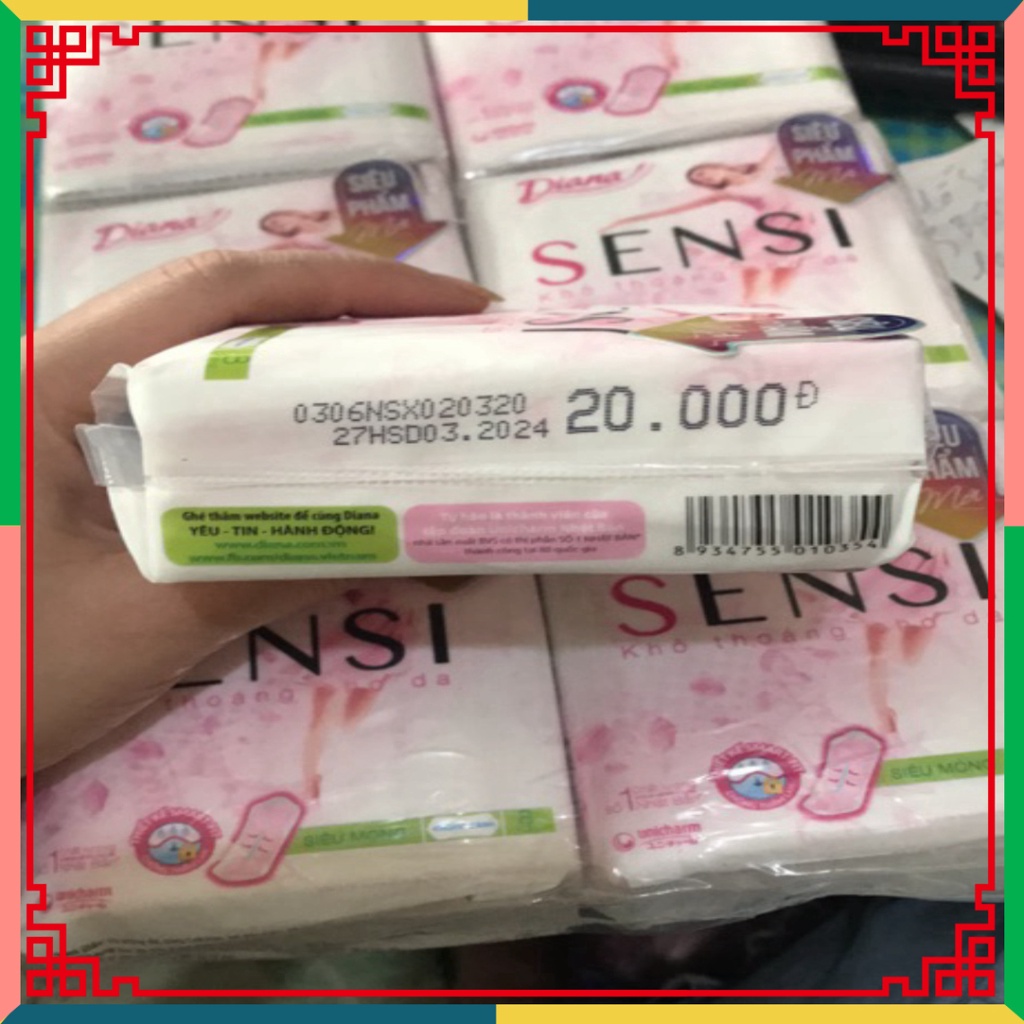 (HOT LIKE) Gói 8 Miếng Băng dọn dẹp vệ sinh Diana Sensi Siêu Mỏng Không Cánh
