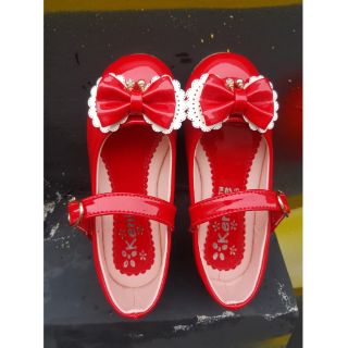 Giày búp bê bé gái xinh xắn