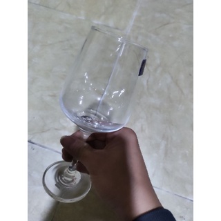 1 chiếc ly rượu vang cao cấp 250ml