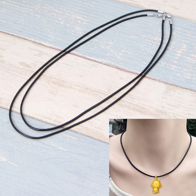 Dây chuyền da màu đen mềm mại với móc khóa càng cua