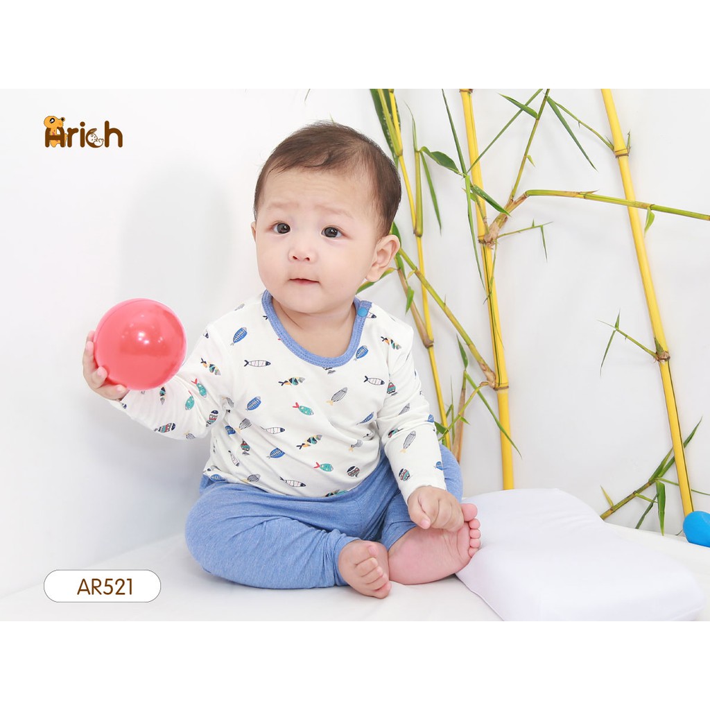 Bộ quần áo dài thẳng vải sợi tre họa tiết mẫu mới (0-18M)