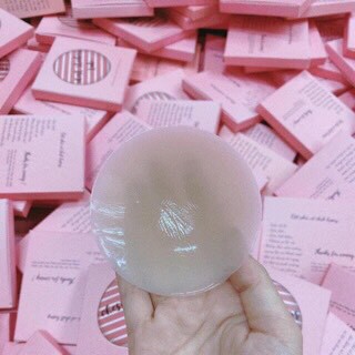Miếng dán ngực silicone siêu dính