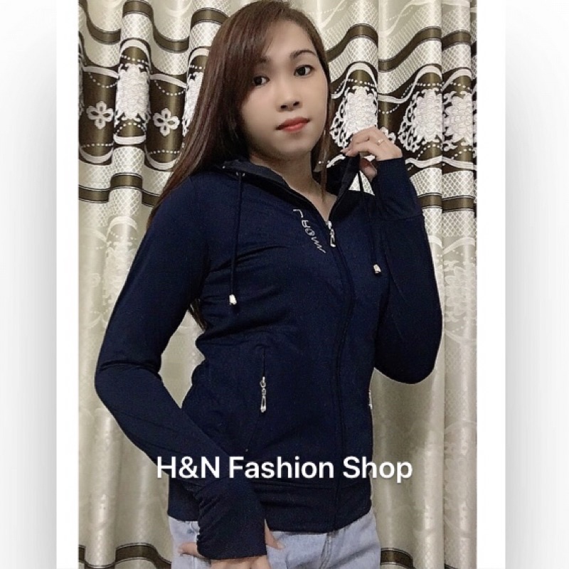 Áo Khoác Chống Nắng Nữ Vải Thông Hơi Mỏng Nhẹ