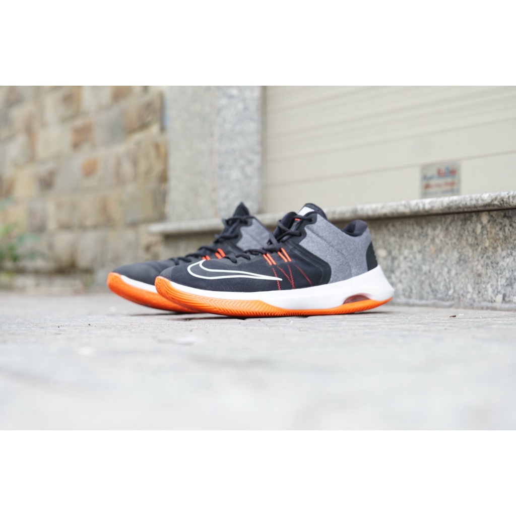 [2hand] Giày Thể Thao NIKE AIR VERSITILE II 921692-006 GIÀY CŨ CHÍNH HÃNG