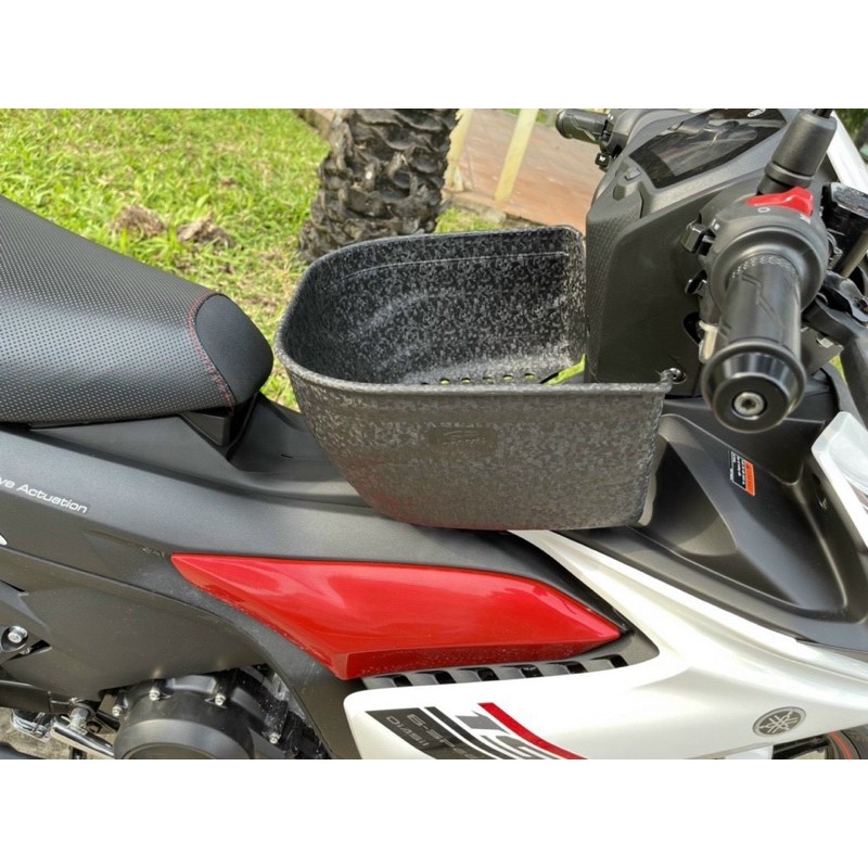 Rỗ giữa ex155