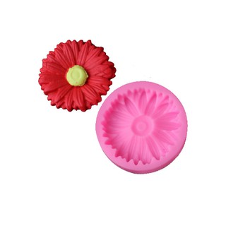 Khuôn silicon 3d hoa cúc đơn cánh dài 6.6 cm