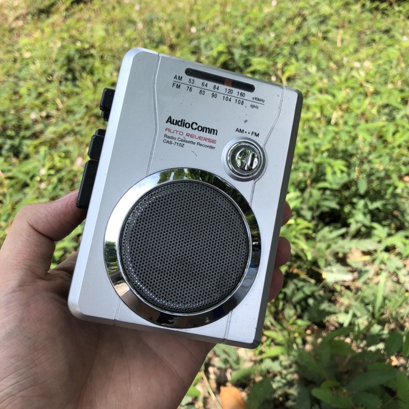 Máy nghe nhạc băng cassette