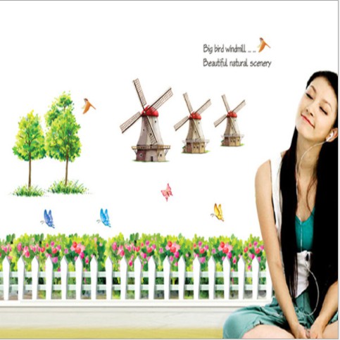 Decal trang trí tường cối xay gió và cây xanh
