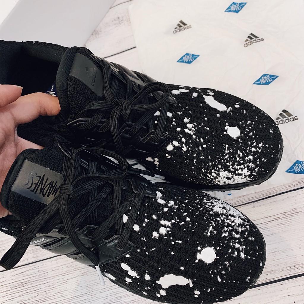 GIÀY ULTRA BOOST MADNESS CAO CẤP RẤT NHẸ ÊM THOÁNG